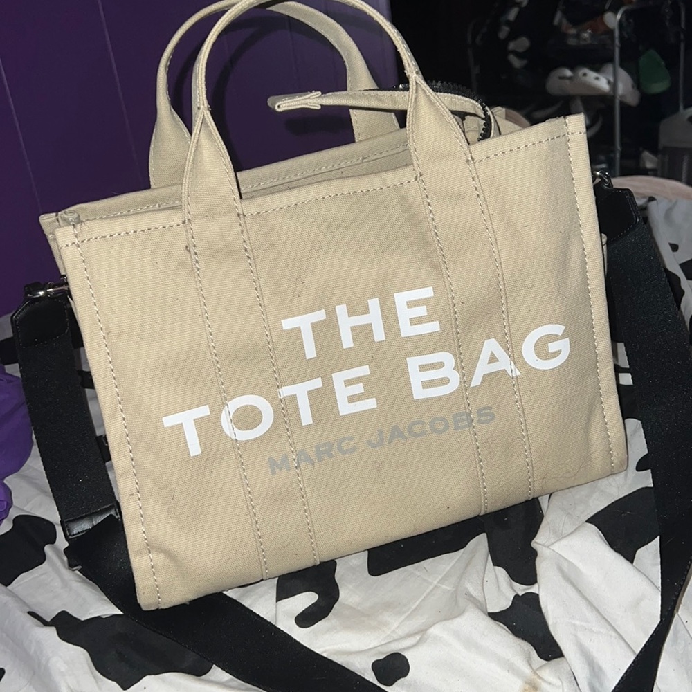 Marc Jacobs The Tote Bag